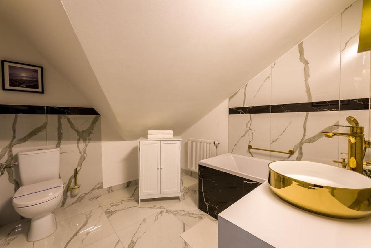 Zlota Regalinda & Spa ミエンジズドロイェ エクステリア 写真