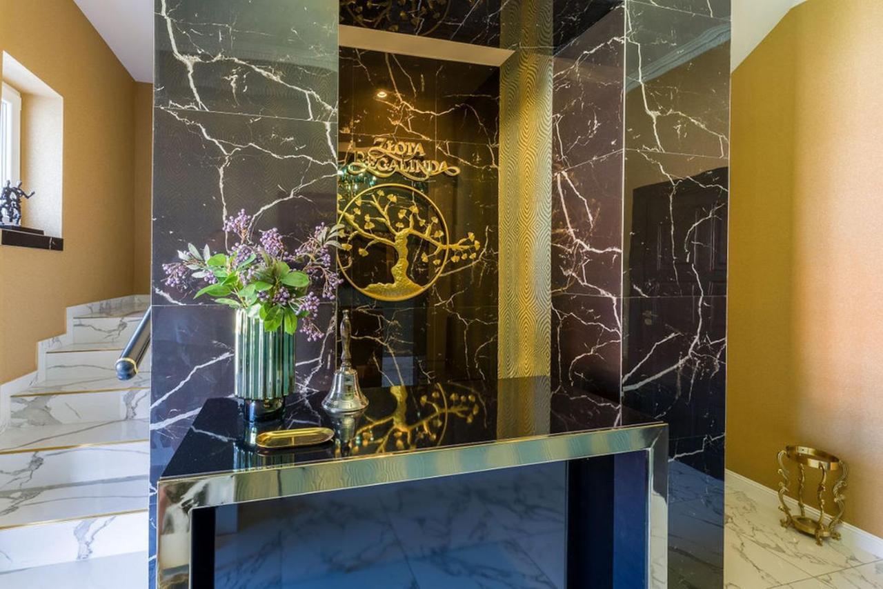 Zlota Regalinda & Spa ミエンジズドロイェ エクステリア 写真